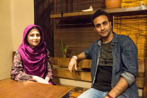 روی گردونه بی‌رحم زمان