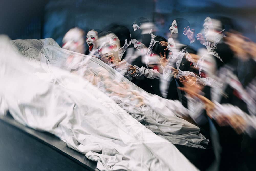 یاددشتی بر نمایش فهرست مردگان به کارگردانی رضا ثروتی؛ اپرای ملال