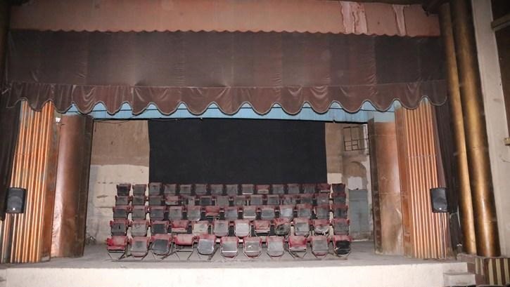 نگاهی پديدارشناسانه به سالن‌های تئاتری غيردولتی ايران/ مودهای ناقص‌الخلقه تئاتر ايران