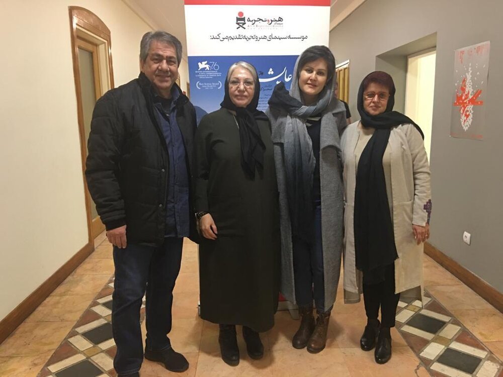 رخشان بنی‌اعتماد و جهانگیر کوثری در کنارِ کارگردان «حوا، مریم، عایشه»