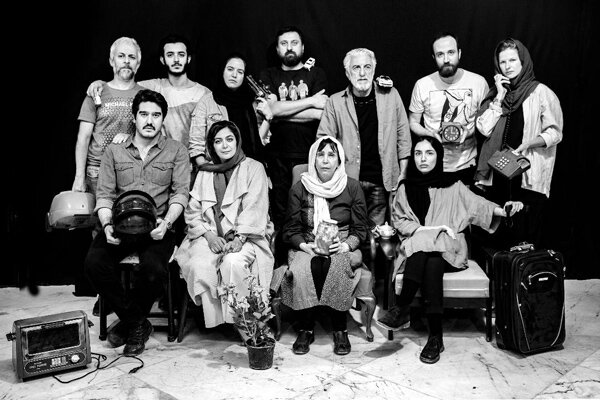 بازیگران «بداهه» معرفی شدند/ آغاز اجرا از ۱۸ مهر بازیگران «بداهه» معرفی شدند/ آغاز اجرا از ۱۸ مهر