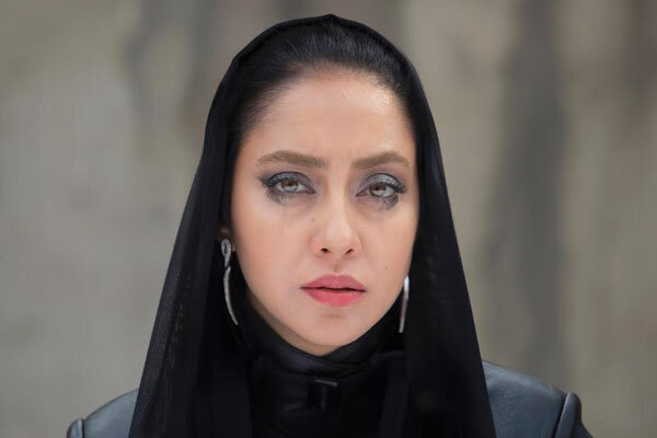 فیلمبرداری «گربه سیاه» از نیمه گذشت/ حضور بهاره کیان افشار