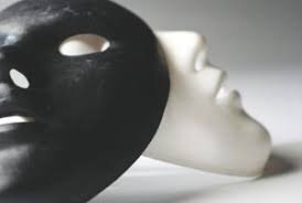 داستان پر ماجرای توقیف در تئاتر/ «راه چاره شفاف‌سازی است»