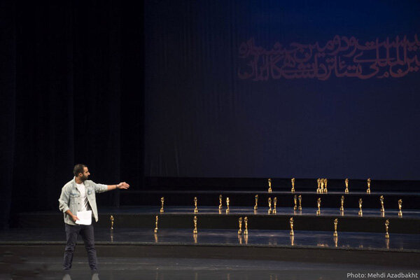 ناگفته‌های جشنواره تئاتر دانشگاهی به روایت دبیر/ دستمان خالی بود!