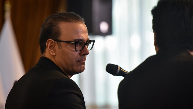 علیرضا قربانی برای«درخت گردو» می‌خواند/کمانچه‌نوازی اردشیر کامکار