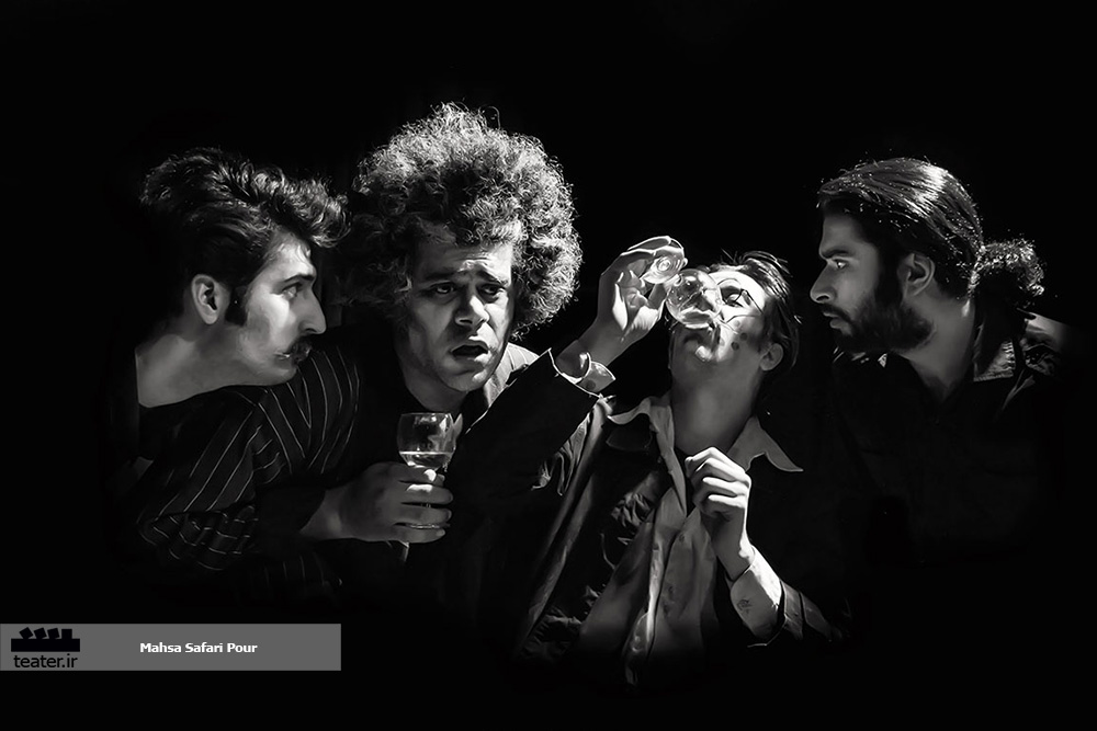 گزارش تصویری/ نمایش غروب روزهای آخر پاییز‎- کارگردان:‌محمد رضا حیدری