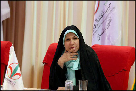 حمایت سخنگوی کمیسیون فرهنگی مجلس از اکران «خانه پدری» حمایت سخنگوی کمیسیون فرهنگی مجلس از اکران «خانه پدری»
