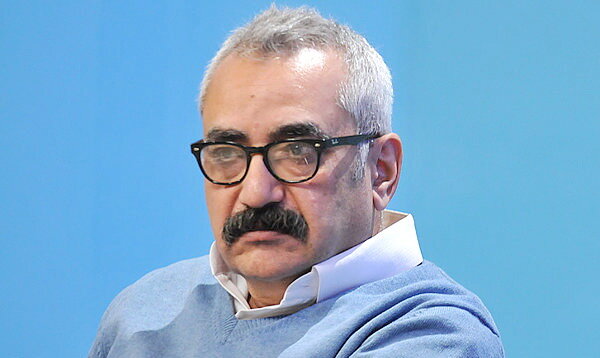 فرزاد موتمن: سینما یک جامعه آرام میخواهد فرزاد موتمن: سینما یک جامعه آرام میخواهد