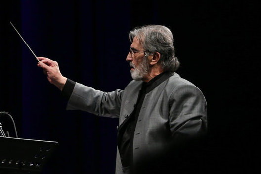 همکاری فریدون شهبازیان در اجرای یک تئاتر همکاری فریدون شهبازیان در اجرای یک تئاتر