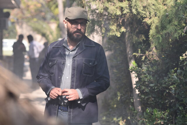 «آبادان یازده ۶۰» در نیمه راه