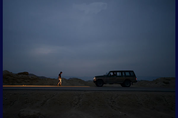 انصراف «همچنان که می مردیم» از اکران در گروه «هنر و تجربه»