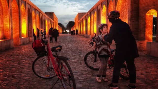 ادامه فیلمبرداری «جاهای خالی پُر می‌شود»