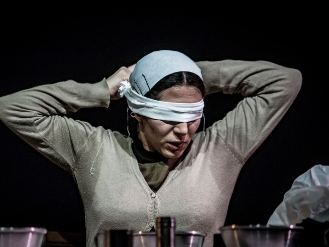 درباره نمایش «مشق شب» به کارگردانی امیر نجفی/ گناه پدر و عذاب پسر درباره نمایش «مشق شب» به کارگردانی امیر نجفی/ گناه پدر و عذاب پسر