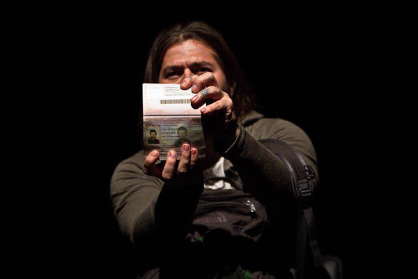 «دراماتورژ» از عنوان‌های جعلی تئاتر می‌گوید/ دلیل کارگردانی گروهی