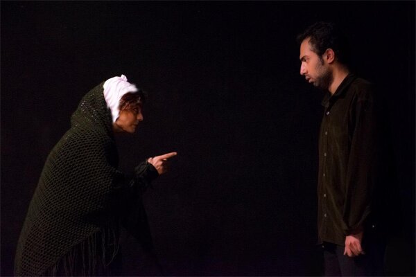 «فرونشست» در تماشاخانه شانو «فرونشست» در تماشاخانه شانو