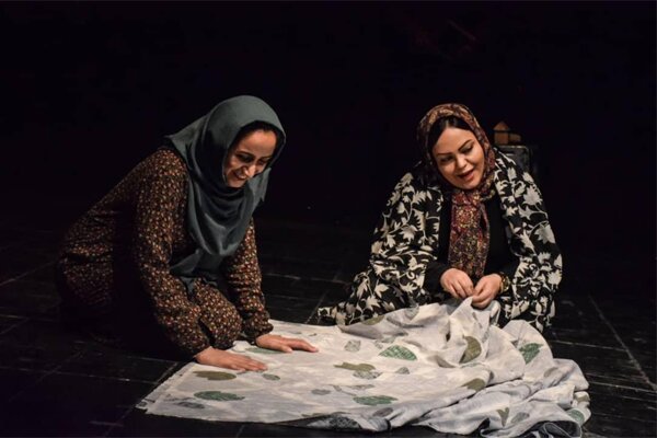 اجرای نمایش «پاییز نگفته بود» در مجموعه تئاتر محراب