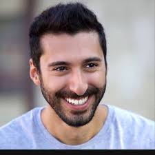 در آمریکا برخی برای پرداخت هزینه‌های کلاس بازیگری دربانی و گارسنی می‌کنند/ ورود به سینمای آمریکا و اروپا بسیار سخت است