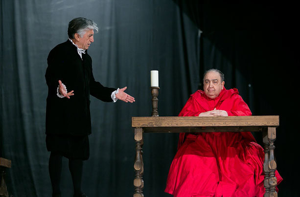 یک روز با بهمن فرمان‌آرا و تمرین نمایش‌اش