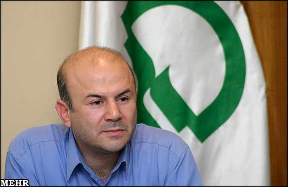 رشید علیپور: انتقال تئاترشهر به بنیاد رودکی کاسب‌کارانه است