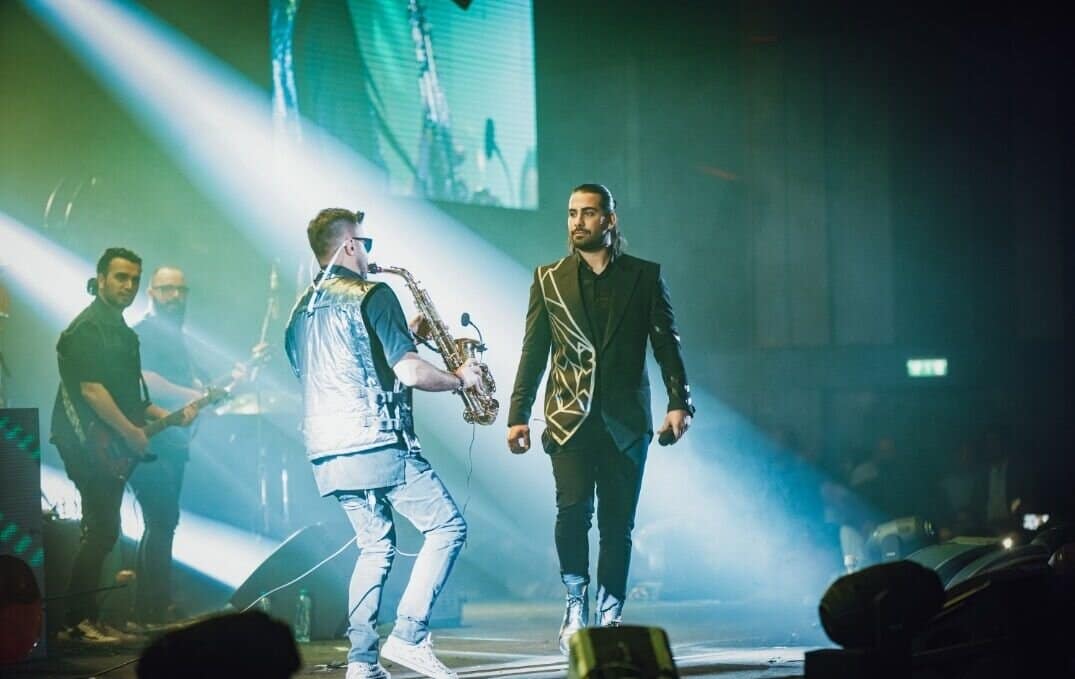 خواننده ای که رکورد اجرای کنسرت در ایران را شکست 