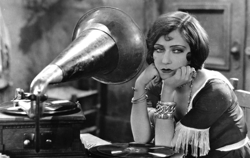 چه عواملی فیلم‌های صامت را صاحب ارزش زیادی در تاریخ سینما می‌کنند؟