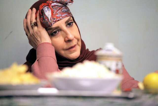 دروغ ۱۳ مرجانه گلچین و یک بازی خطرناک با رسانه دروغ ۱۳ مرجانه گلچین و یک بازی خطرناک با رسانه