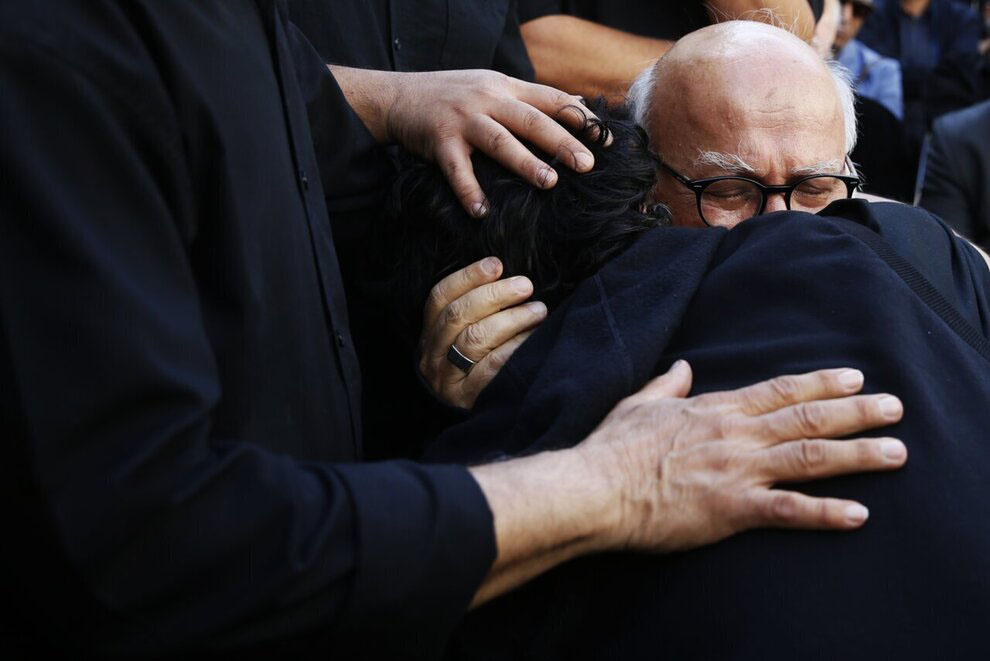 تصاویر- علیرضا داوودنژاد، سوگوار پسر