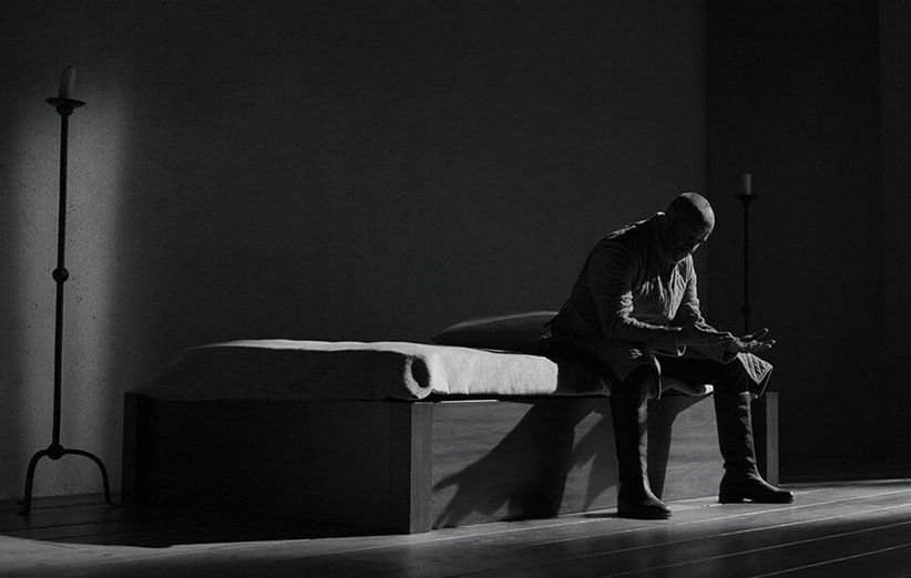 تراژدی مکبث؛ چگونه جوئل کوئن از نمایشنامه‌ی شکسپیر دنیایی نوآر خلق کرد؟