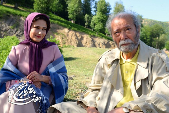 اکران آنلاین فیلمی از علی نصیریان و لادن مستوفی اکران آنلاین فیلمی از علی نصیریان و لادن مستوفی