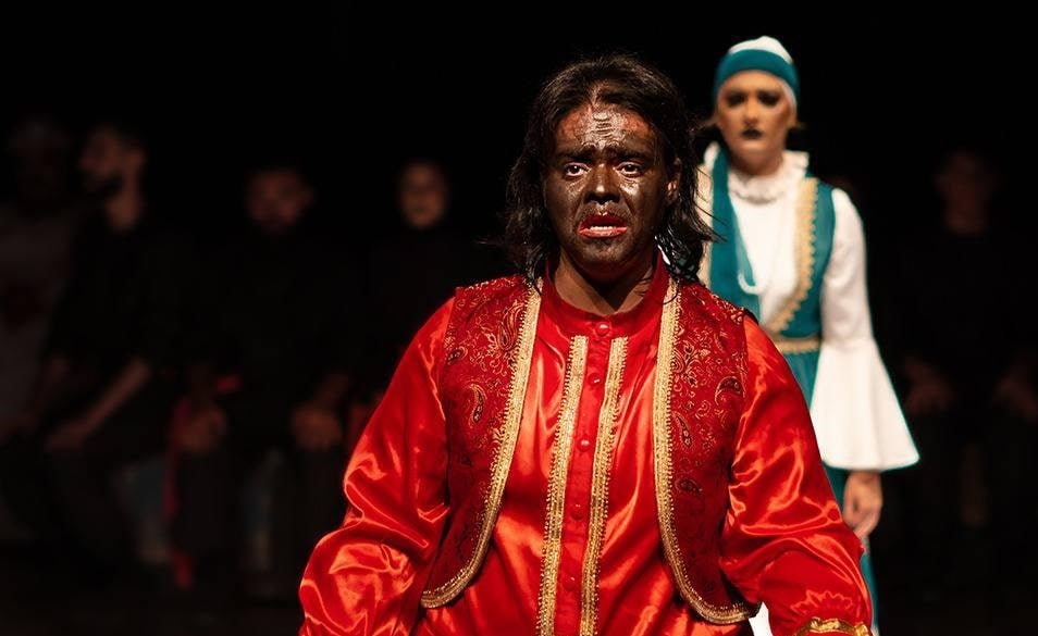 نمایش «شاماران» به سعدی افشار تقدیم شد