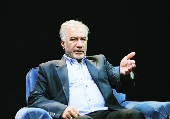 از سینمای متفکر به فیلم های کمدی رسیدیم