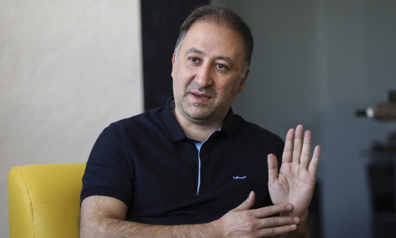 کنایه مجری صداوسیما به کاخ مسئولان در سد لتیان