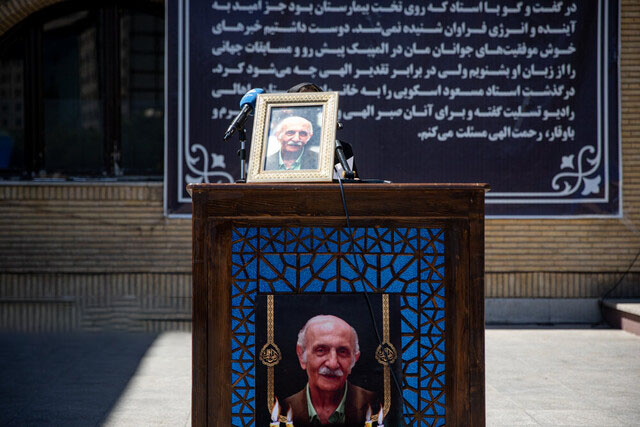 مسعود اسکویی باشکوه بدرقه شد