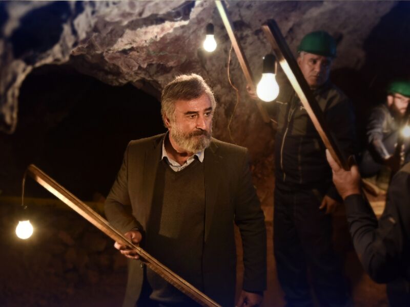 پروانه نمایش «آبی روشن» صادر شد