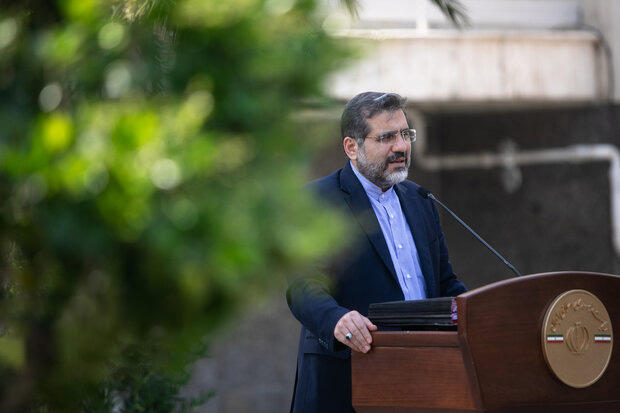 به دنبال توسعه تماشاخانه سنگلج هستیم/ تهاتر با شهرداری