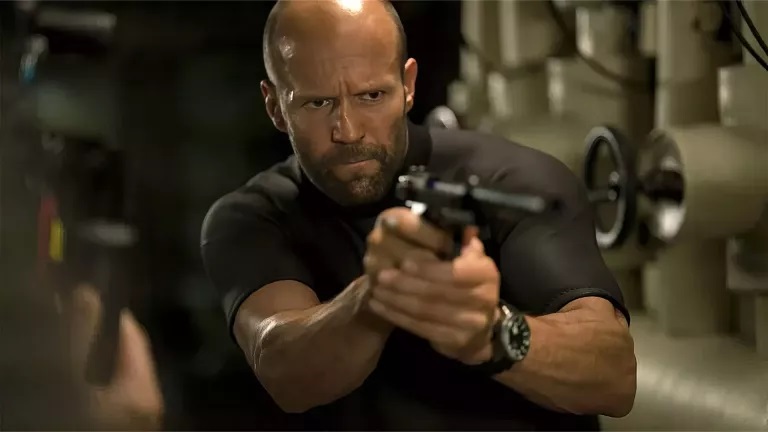 جیسون استاتهام در فیلم اکشن مهیج Mutiny بازی می‌کند