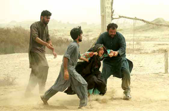 نگاهی به فیلم «مرزهای بی‌پایان» از عباس امینی/ سینمای اجتماعی و دغدغه‌‌مند یا زیرزمینی و جشنواره‌ای؟