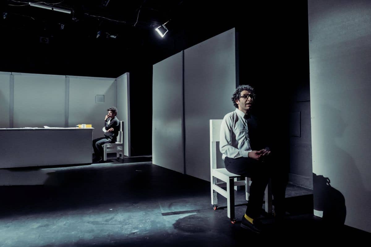 درباره نمایش «روال عادی» به کارگردانی کیارش رُست/ عادی بودن یک وضعیت به شدت غیرعادی درباره نمایش «روال عادی» به کارگردانی کیارش رُست/ عادی بودن یک وضعیت به شدت غیرعادی