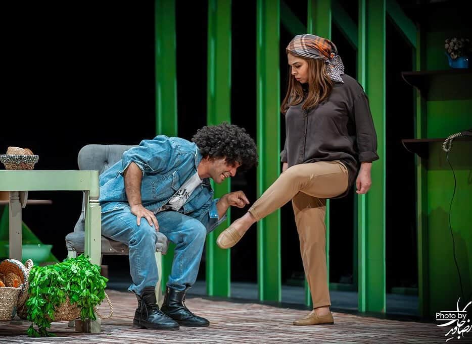  درباره نمایش «شک»، «آشپزخانه و متعلقات» و «کتابخانه نیمه‌شب»/ نمایش‌هایی برای خستگان، شکاکان و انتحارکنندگان