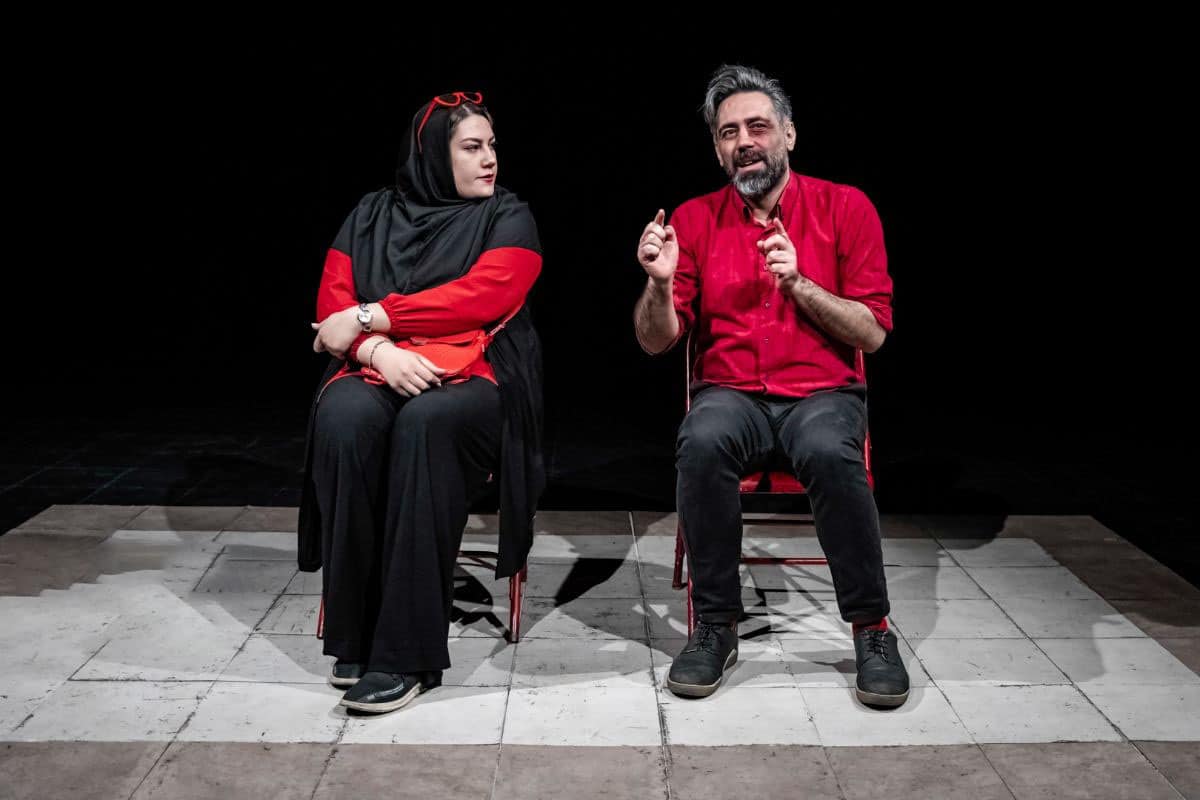 درباره نمایش «رجوع»/ بحران خانوادگی یا خانواده بحرانی؟ 