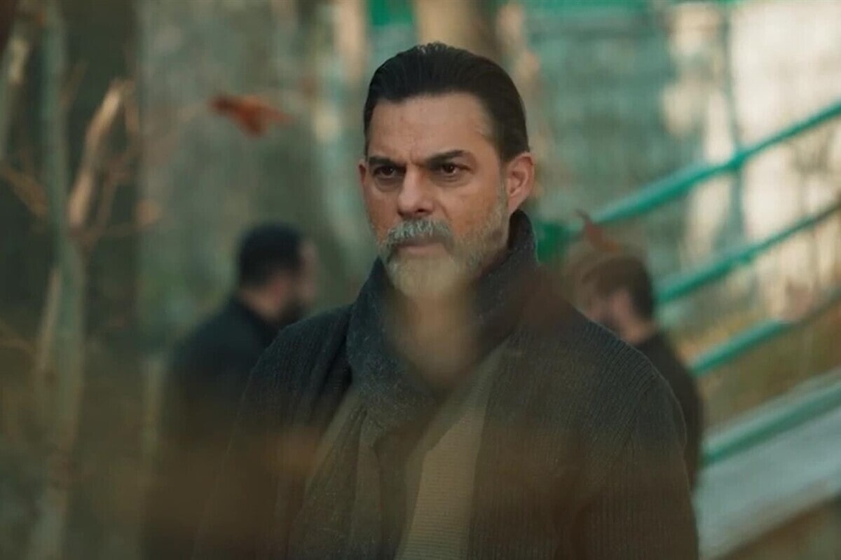 پیمان معادی در افعی تهران؛ ۶ راز درخشش در نقشی چندلایه