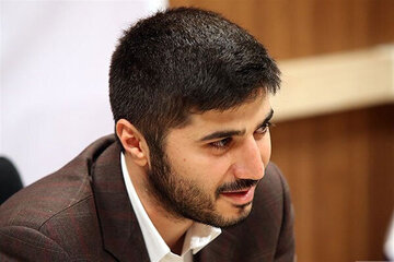 بازداشت مدیر سابق دفتر موسیقی و سرود سازمان صدا و سیما در فرانسه؛‌ علت چیست؟ 