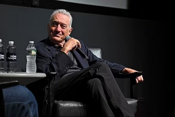 بزرگداشت رابرت دنیرو در ترایبکا/تارانتینو و اثربخشی کفش تنیس کهنه بزرگداشت رابرت دنیرو در ترایبکا/تارانتینو و اثربخشی کفش تنیس کهنه