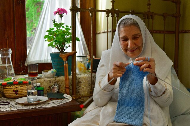 روایت یک زن و در «این جمعیت قابل کنترل»+ تیزر