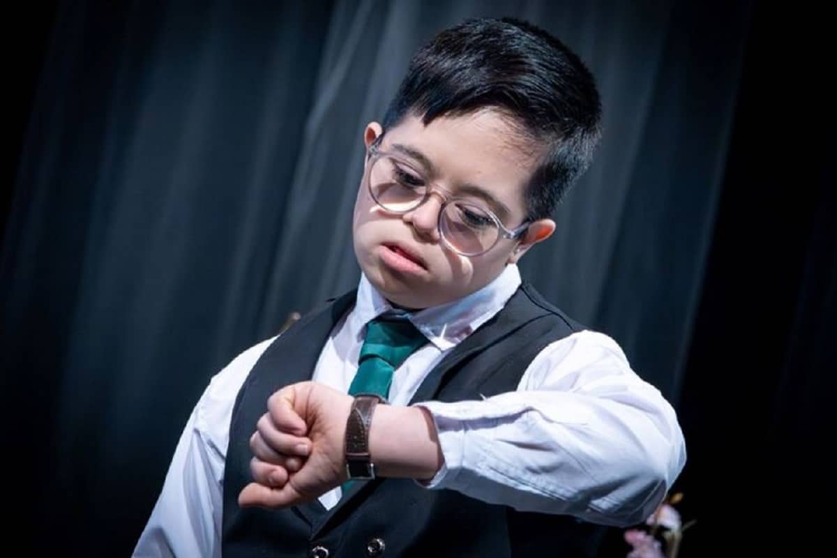 «سه رنگ اصلی»؛ نمایش متفاوت روشنک بستانچی با حضور کودکان دارای شرایط ویژه