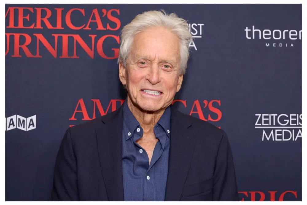 مایکل داگلاس با نمایش نسخه ترمیم‌شده «دیوانه‌ای از قفس پرید» در جشنواره فیلم تااورمینا تجلیل می‌شود