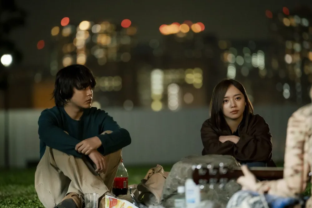 «عشق در محکمه»؛ تصویری بی‌رمق از پشت‌پرده‌ درخشان آیدل‌های ژاپنی