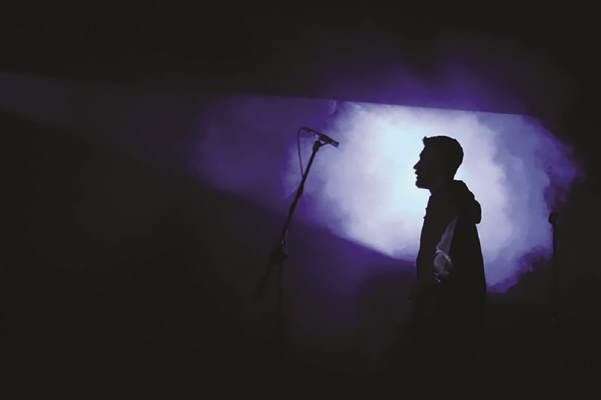 «کنسرت لاکچری»؛ وقتی ۱۰ درصد درآمد خانواده خرج بلیت کنسرت می‌شود!