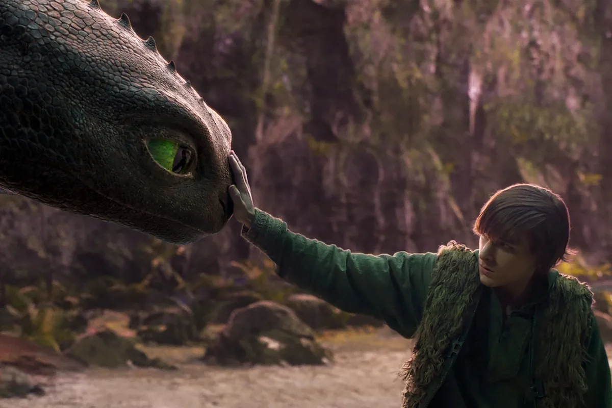 بازسازی لایو اکشن «چگونه اژدهای خود را تربیت کنیم»؛ پرواز دوباره‌ی روایتی اسطوره‌ای با چاشنی نوستالژی