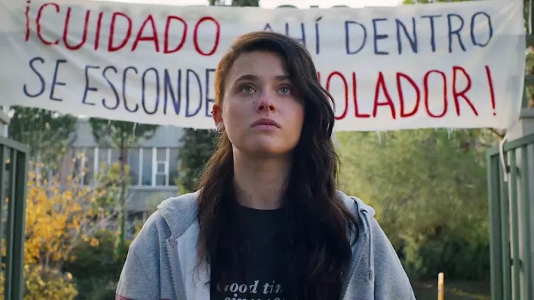 معرفی سریال سکوت را بشکنیم (Raising Voices)